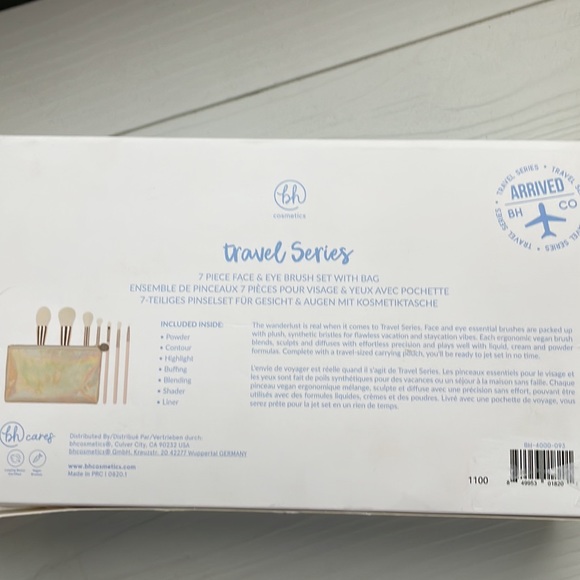BH Cosmetics Irridescent travel bag and 7 cosmetic brushes, new with box - Picture 6 of 8